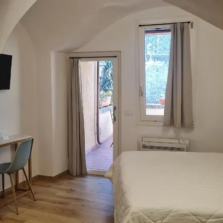 Federico Ii - Rooms&breakfast 3*